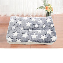 Charger l'image dans la galerie, Couverture lavable pour chien et chat
